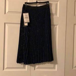 Navy pleated sparkle midi skirt